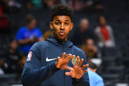 中国队在本 中国队在本