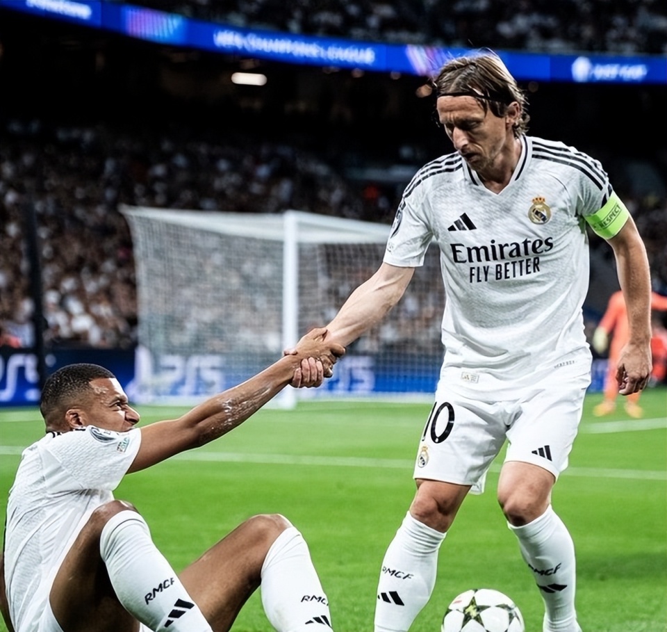 年轻投手往 年轻投手往