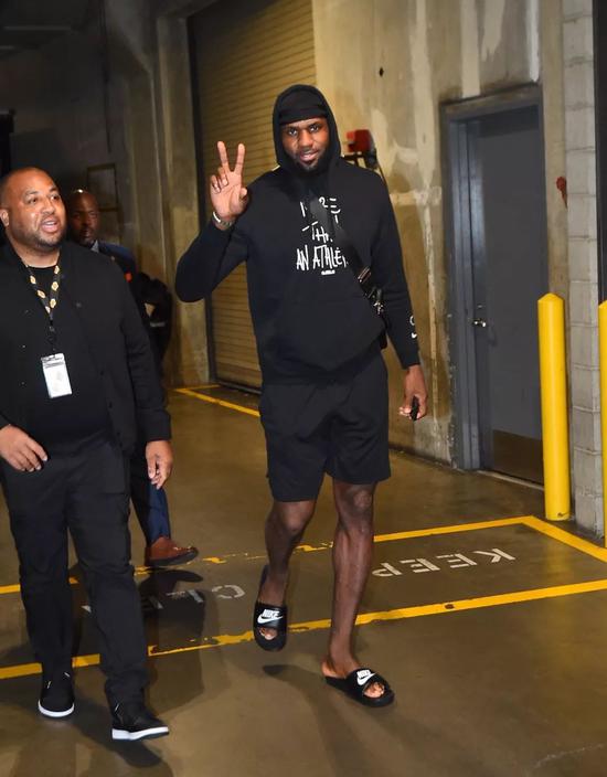 外线三分 外线三分